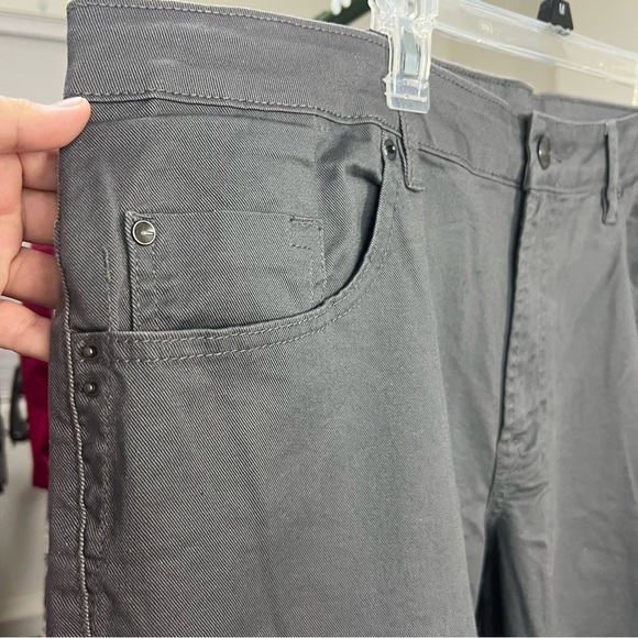 NWT‎ BUFFALO David Bitton Tall Gray Men Pants 40x30 Slim Straight Stretch Cotton - Picture 3 of 11